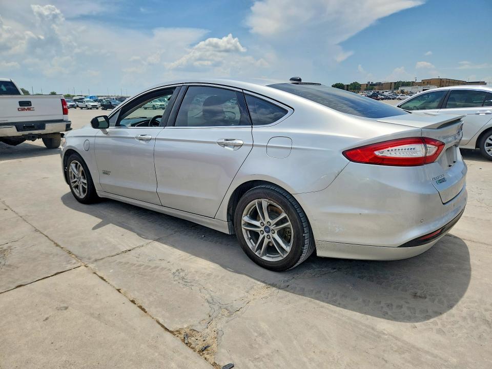 2016 Ford VIN 3FA6P0SU8GR384566 COPART salvage auction — SIDE, Tx - Salvage Vehicle Title, sold $2,100 on 2026-07-09 (photo 2)