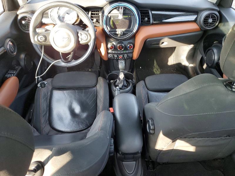 2017 Mini Cooper VIN WMWXU1C39H2F78306 COPART salvage auction — MINOR DENT/SCRATCHES, Md - Cert Of Salvage > 75% Damage, sold $2,350 on 2026-07-27 (photo 8)
