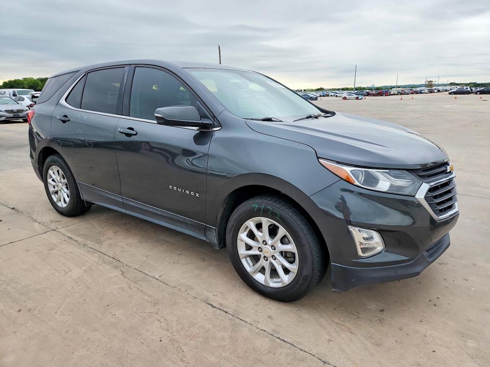 2018 Chevrolet Equinox VIN 2GNAXJEV2J6317241 COPART salvage auction — HAIL, Tx - Salvage Vehicle Title, sold $175 on 2026-07-30 (photo 4)