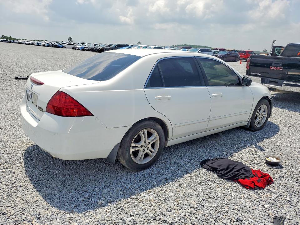 2007 Honda Accord VIN JHMCM56377C016803 COPART salvage auction — FRONT END, La - Cert Of Title-Salvage, sold $650 on 2026-07-06 (photo 3)