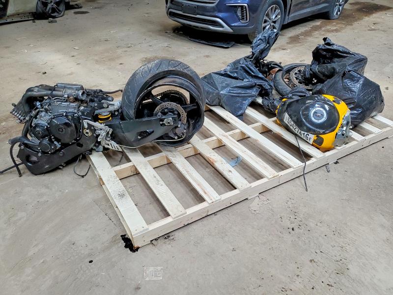2007 Suzuki Gsx-r1000 VIN JS1GT77A372100535 COPART salvage auction — ALL OVER, ON - BILL OF SALE - PARTS ONLY, sold $125 on 2026-07-14 (photo 1)