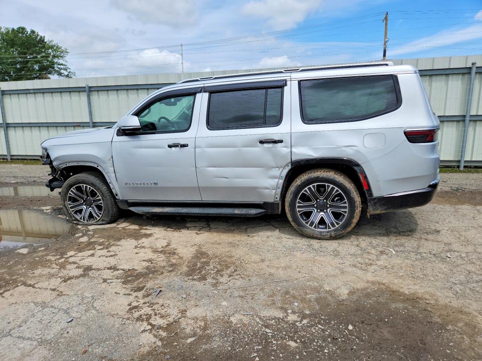 2022 Jeep Wagoneer VIN 1C4SJUDT7NS167971 COPART salvage auction — FRONT END, La - Cert Of Title-Salvage, sold $9,000 on 2026-07-09 (photo 2)