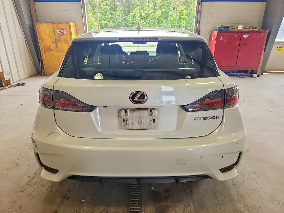 2014 Lexus Ct VIN JTHKD5BH2E2183862 COPART salvage auction — REAR END, Va - Cert Of Title - Salvage, sold $7,600 on 2026-07-02 (photo 6)