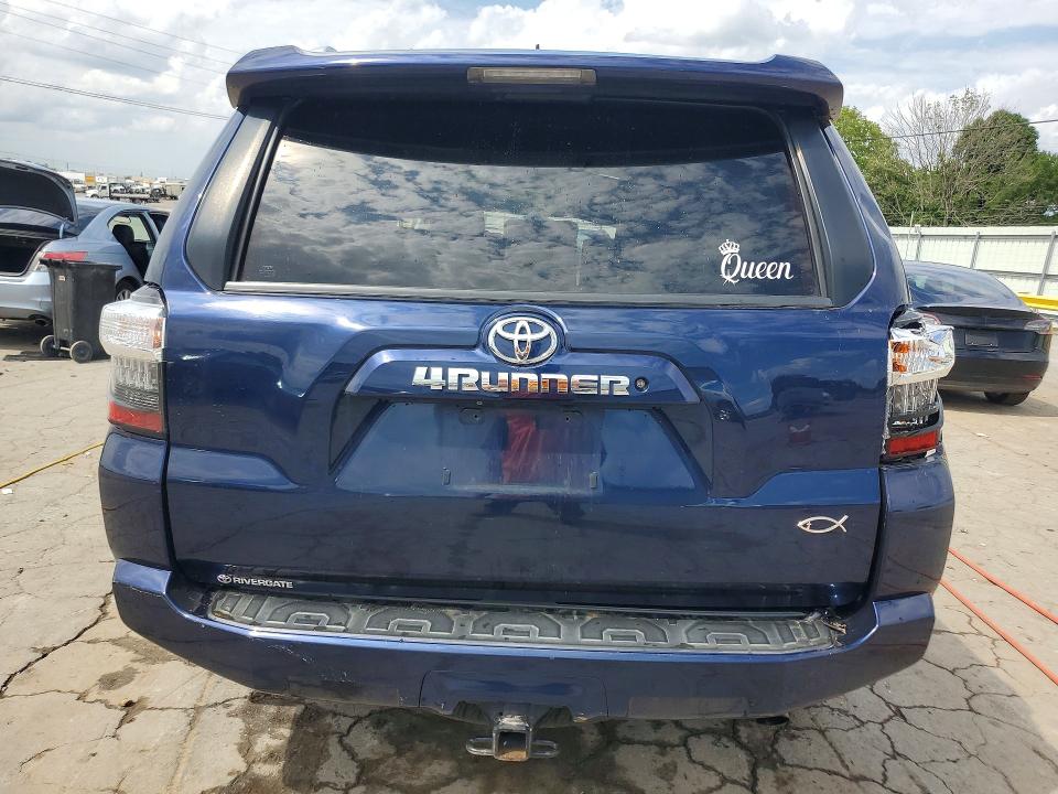2017 Toyota 4runner VIN JTEBU5JRXH5432841 COPART salvage auction — ROLLOVER, Tn - Non-Repairable Certificate, sold $7,100 on 2026-07-20 (photo 6)