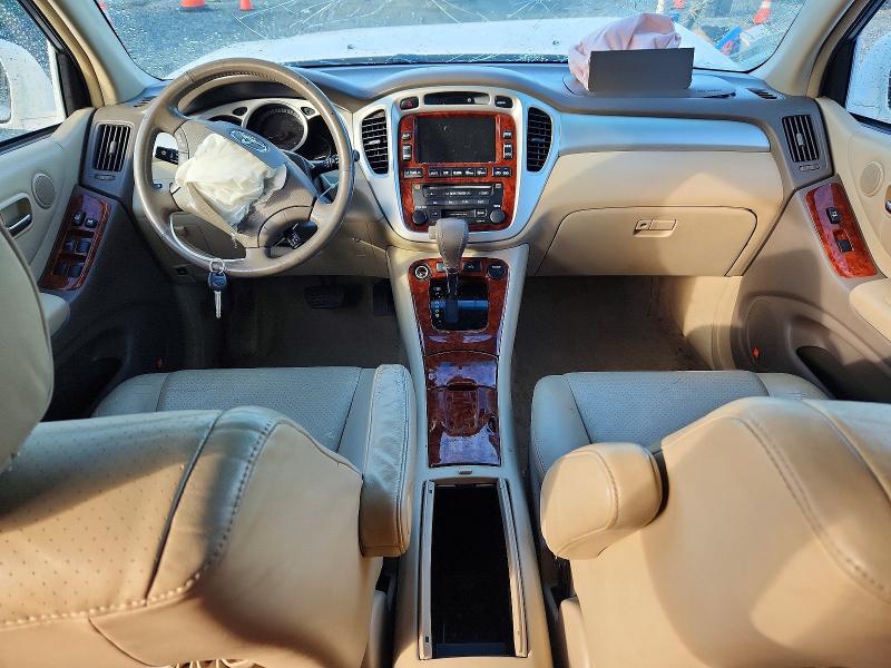 2006 Toyota Highlander VIN JTEDW21A860014932 COPART salvage auction — FRONT END, Sc - Cert Of Title-Salvage, sold $600 on 2026-07-27 (photo 8)