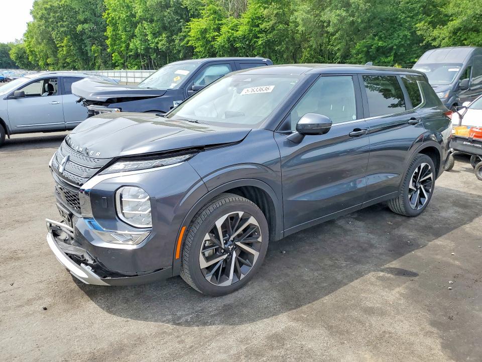 2024 Mitsubishi VIN JA4J4VA89RZ082114 — COPART salvage auction photo