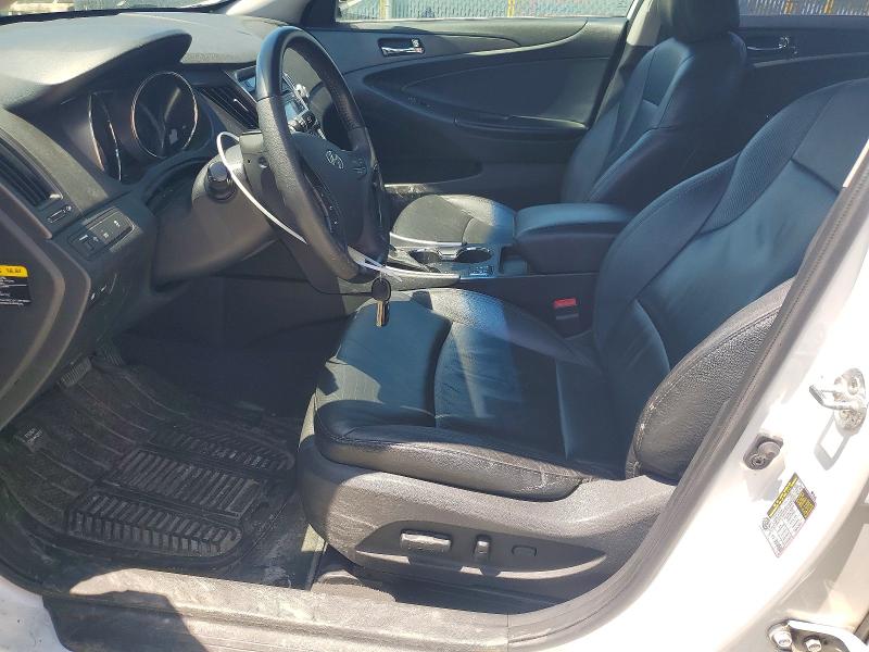 2013 Hyundai VIN 5NPEC4AC0DH633054 COPART salvage auction — MINOR DENT/SCRATCHES, Ns - Cert Of Registration, sold $1,050 on 2026-07-15 (photo 7)