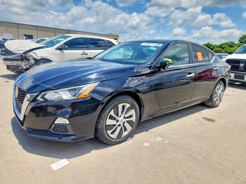 2019 Nissan VIN 1N4BL4BVXKC230233 COPART salvage auction — MINOR DENT/SCRATCHES, Tx - Certificate Of Title (P), sold $3,500 on 2026-07-02 (photo 1)