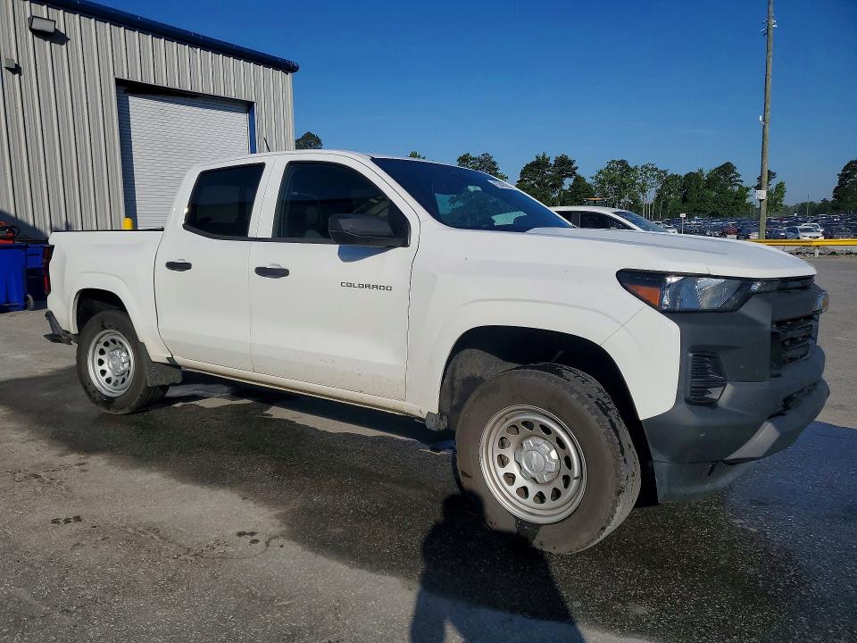 2025 Chevrolet Colorado VIN 1GCPSBEK0S1166384 COPART salvage auction — REAR END, NC - DEALER ONLY CLEAN TITLE, sold $12,900 on 2026-07-09 (photo 4)