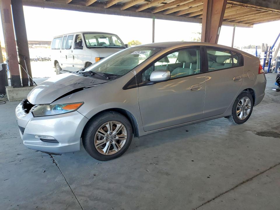 2010 Honda Insight VIN JHMZE2H78AS033077 COPART salvage auction — FRONT END, CA - SALVAGE CERTIFICATE, sold $625 on 2026-07-23 (photo 1)