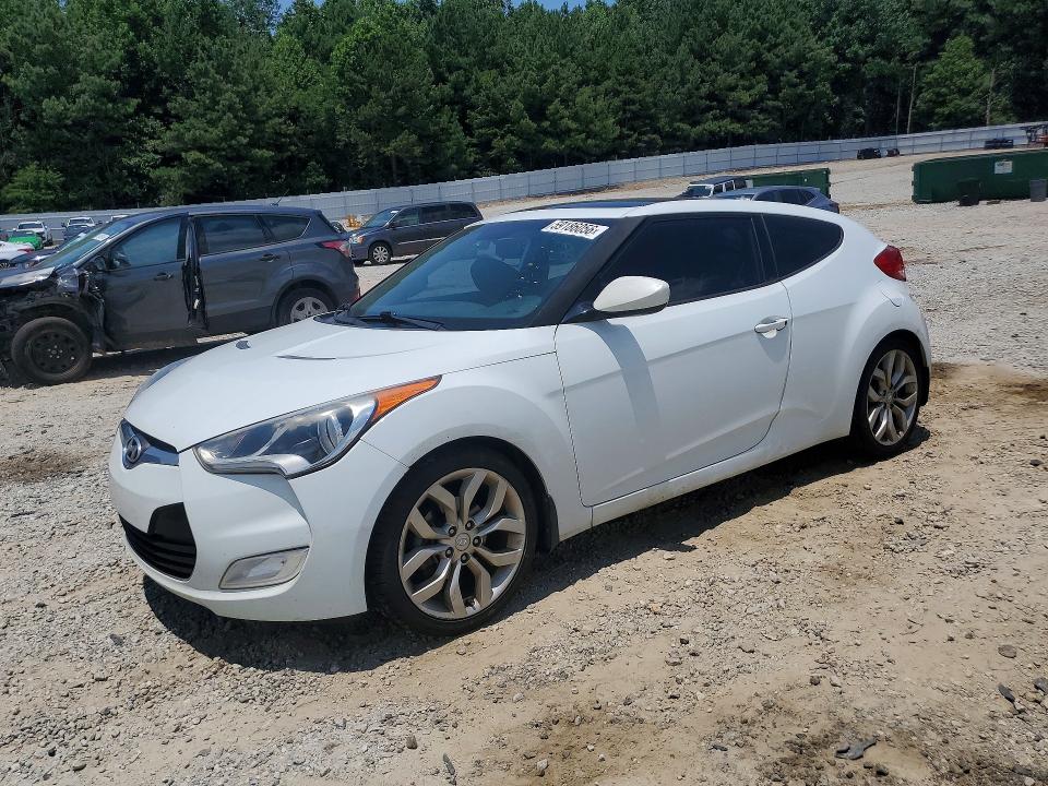 2015 Hyundai Veloster VIN KMHTC6AD7FU225134 COPART salvage auction — MINOR DENT/SCRATCHES, Ga - Certificate Of Title, sold $450 on 2026-07-07 (photo 1)