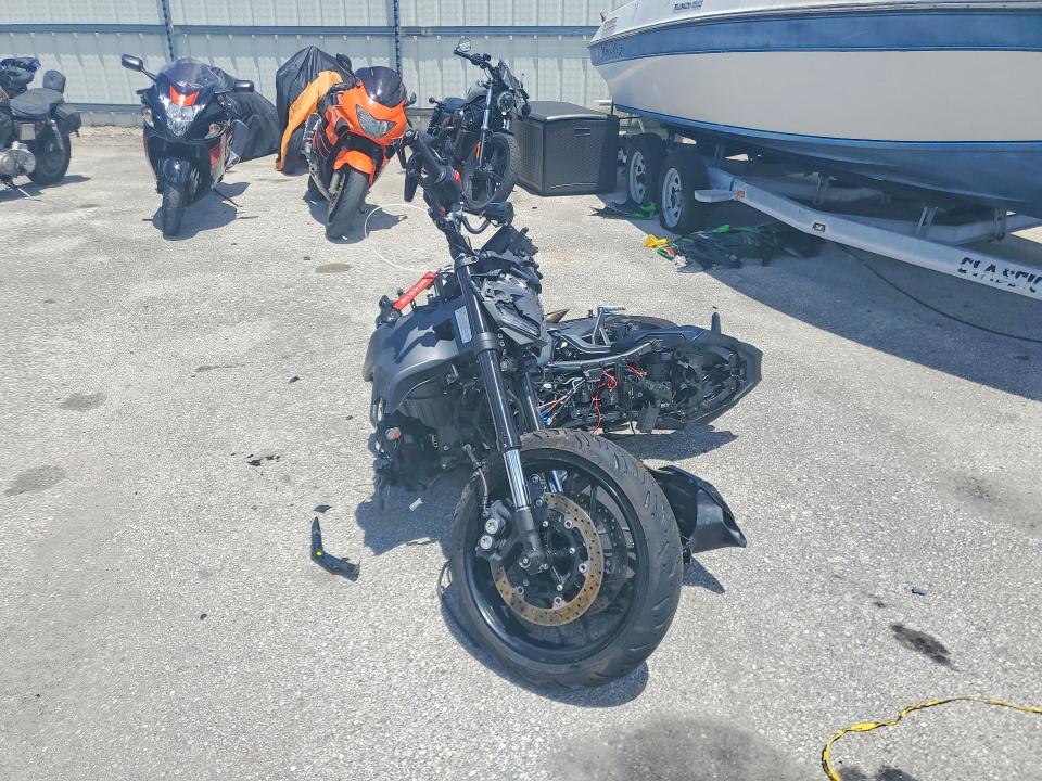 2025 Yamaha Mt09 VIN JYARN94E3SA002241 COPART salvage auction — ALL OVER, Fl - Certificate Of Destruction, sold $1,100 on 2026-07-14 (photo 2)