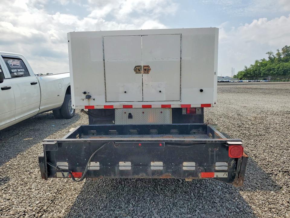 2013 Isuzu Npr VIN 54DC4W1B1DS800641 COPART salvage auction — MINOR DENT/SCRATCHES, Pa - Cert Of Title (P), sold $5,800 on 2026-07-29 (photo 6)