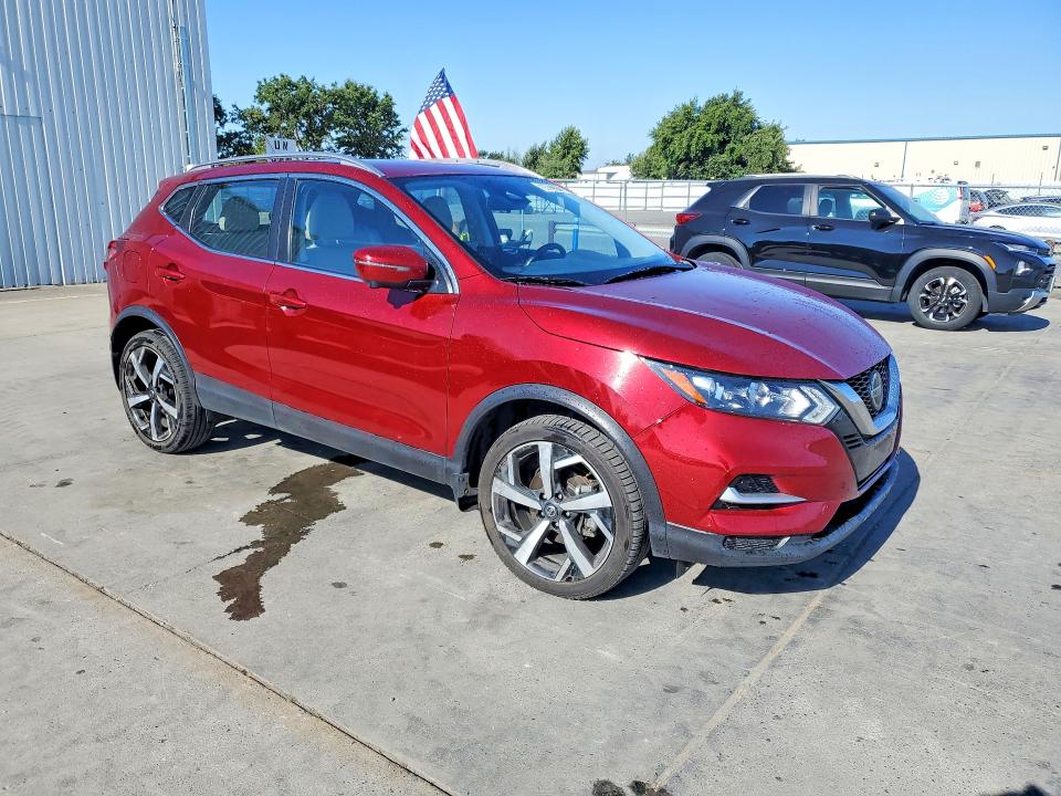 2022 Nissan Rogue sport VIN JN1BJ1CW1NW494002 COPART salvage auction — MECHANICAL, CA - CERTIFICATE OF TITLE, sold $3,650 on 2026-07-08 (photo 4)