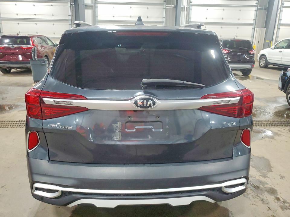 2021 Kia Seltos VIN KNDERCAA1M7121833 COPART salvage auction — FRONT END, Mo - Salvage Certificate Of Title, sold $4,450 on 2026-07-09 (photo 6)