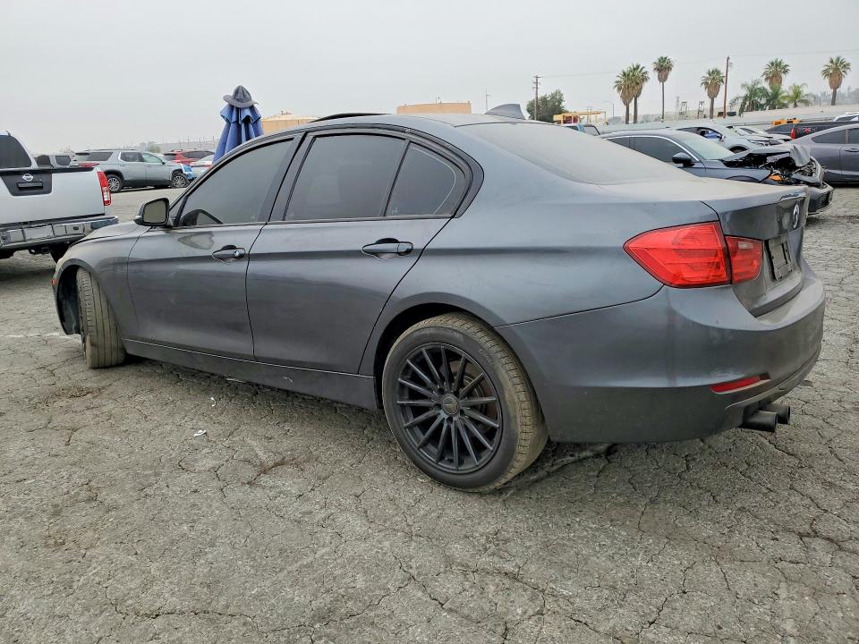 2012 BMW 3er VIN WBA3A5C58CF340834 COPART salvage auction — FRONT END, Ca - Salvage Certificate, sold $375 on 2026-08-13 (photo 2)