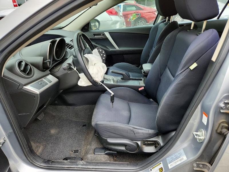 2011 Mazda 3 VIN JM1BL1U63B1470881 COPART salvage auction — FRONT END, MD - CERT OF SALVAGE > 75% DAMAGE, sold $475 on 2026-07-31 (photo 7)