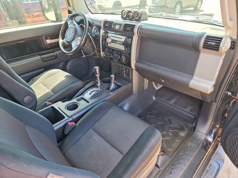 2008 Toyota Fj cruiser VIN JTEBU11FX8K032925 COPART salvage auction — MECHANICAL, Il - Cert Of Title-Corrected, sold $2,900 on 2026-07-09 (photo 8)