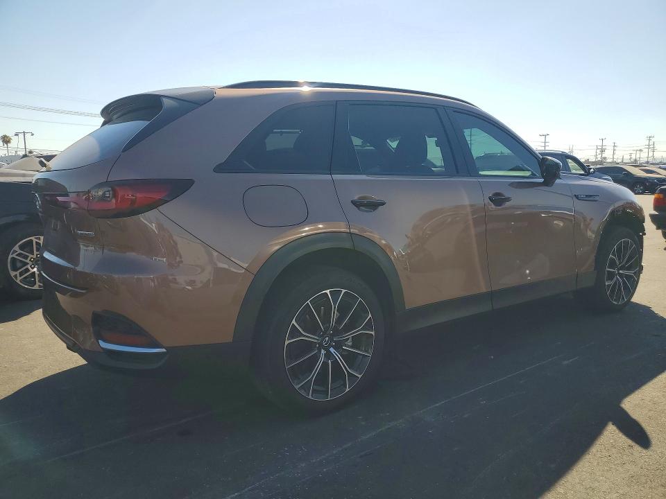 2025 Mazda Cx-70 VIN JM3KJDHA7S1131313 COPART salvage auction — FRONT END, Salvage Title, sold $10,200 on 2026-09-04 (photo 3)