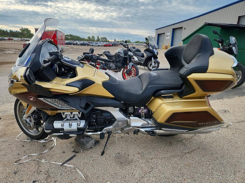 2025 Honda Gl1800c VIN JH2SC7951SK701104 COPART salvage auction — FRONT END, WI - CERT OF TITLE-CLAIM PAID, sold $2,750 on 2026-07-21 (photo 3)