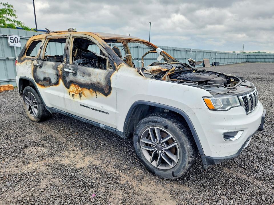 2019 Jeep Grand cherokee VIN 1C4RJFBG8KC799321 COPART salvage auction — Burn Interior, ON - PERMIT IRREPAIRABLE, sold $450 on 2026-07-23 (photo 4)
