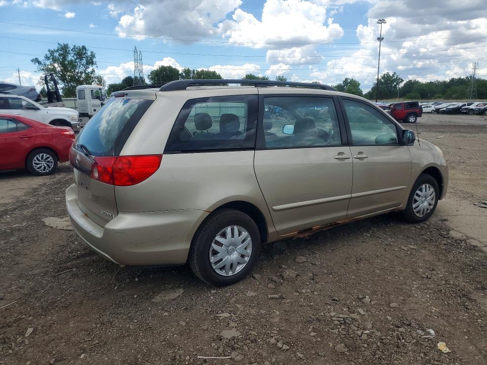 2007 Toyota Sienna VIN 5TDZK23C17S077096 COPART salvage auction — REAR END, Mi - Certificate Of Title, sold $500 on 2026-07-31 (photo 3)