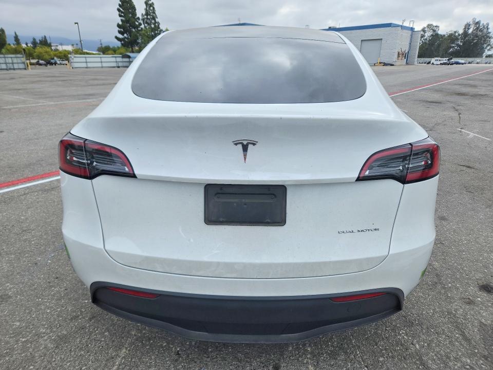 2023 Tesla Model y VIN 7SAYGDEE5PA096147 COPART salvage auction — FRONT END, Salvage Title, sold $11,600 on 2026-07-30 (photo 6)