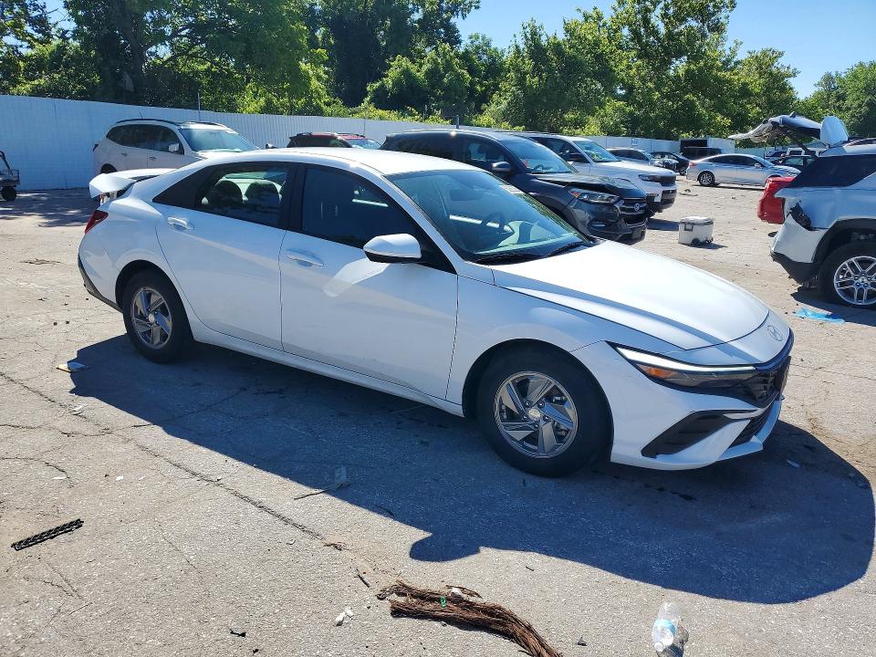 2025 Hyundai Elantra VIN KMHLL4DG7SU872220 COPART salvage auction — REAR END, Mo - Salvage Certificate Of Title, sold $7,100 on 2026-07-02 (photo 4)