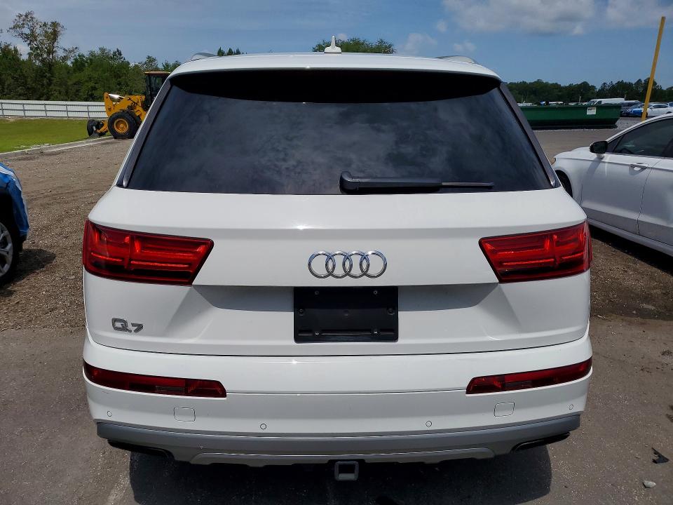2019 Audi Q7 VIN WA1LHAF72KD027514 COPART salvage auction — MINOR DENT/SCRATCHES, FL - CERTIFICATE OF TITLE, sold $6,700 on 2026-07-28 (photo 6)