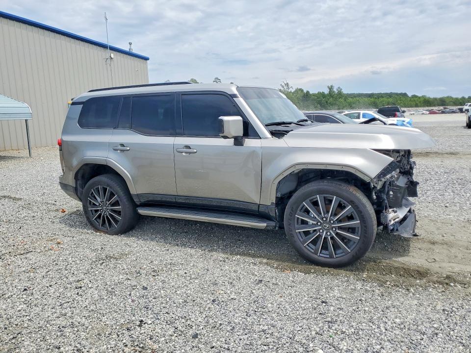 2025 Lexus Gx 550 VIN JTJVBCDX6S5060960 COPART salvage auction — FRONT END, LA - CERT OF TITLE-SALVAGE (P), sold $34,500 on 2026-07-27 (photo 4)