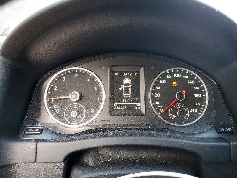 2016 Volkswagen Tiguan VIN WVGJV7AX2GW574614 COPART salvage auction — SIDE, On - Permit No Brand - Unfit, sold $1,300 on 2026-07-07 (photo 9)