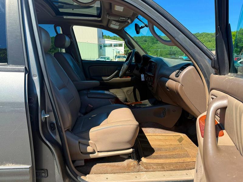2004 Toyota Tundra VIN 5TBDT48114S438793 COPART salvage auction — ALL OVER, Ct - Certificate Of Title (P), sold $2,100 on 2026-07-31 (photo 5)