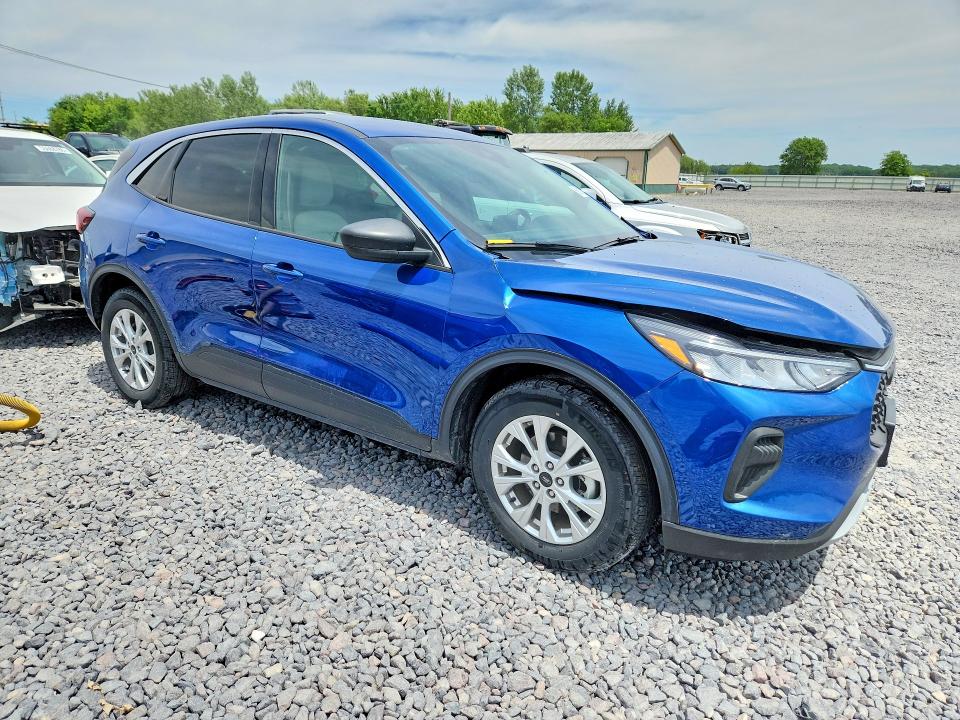 2023 Ford Escape VIN 1FMCU0GN6PUA22828 COPART salvage auction — FRONT END, Il - Salvage Certificate, sold $6,375 on 2026-07-28 (photo 4)
