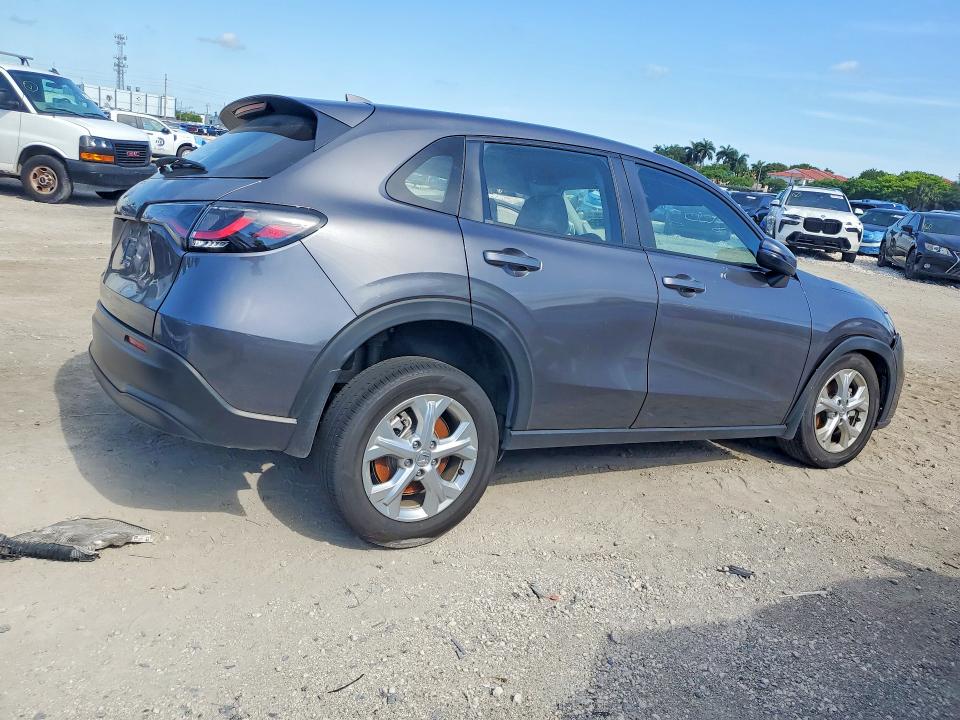 2025 Honda Hr-v VIN 3CZRZ1H35SM722088 COPART salvage auction — FRONT END, Fl - Certificate Of Destruction, sold $5,600 on 2026-07-09 (photo 3)
