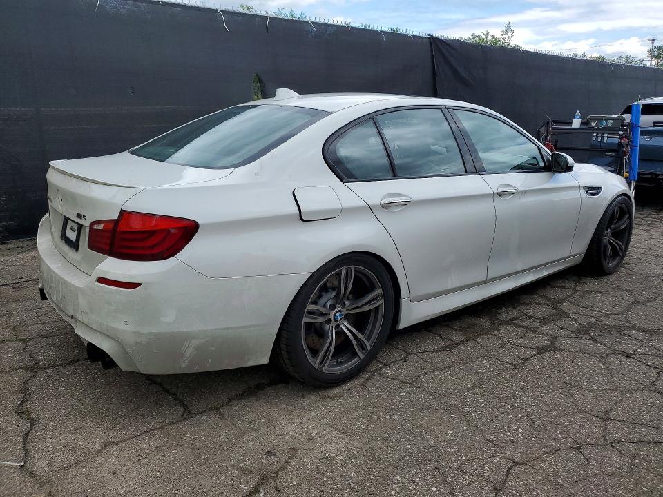 2013 BMW M5 VIN WBSFV9C58DC773514 COPART salvage auction — UNDERCARRIAGE, Mi - Certificate Of Title, sold $2,300 on 2026-07-21 (photo 3)