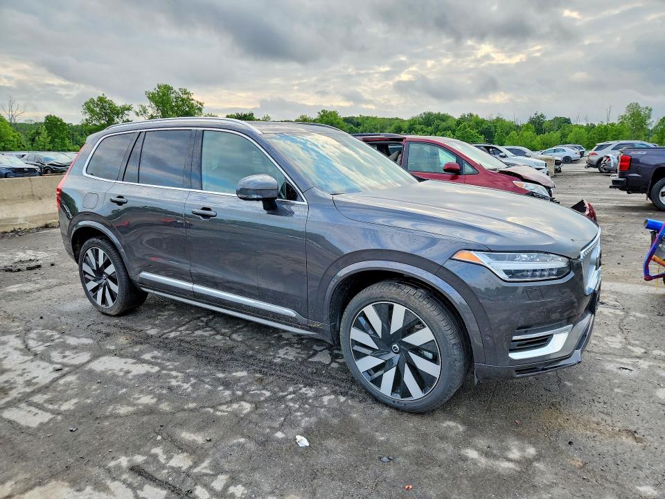2024 Volvo Xc90 VIN YV4H60LFXR1253204 COPART salvage auction — SIDE, Ny - Mv-907A Salvage Certificate, sold $18,000 on 2026-08-13 (photo 4)