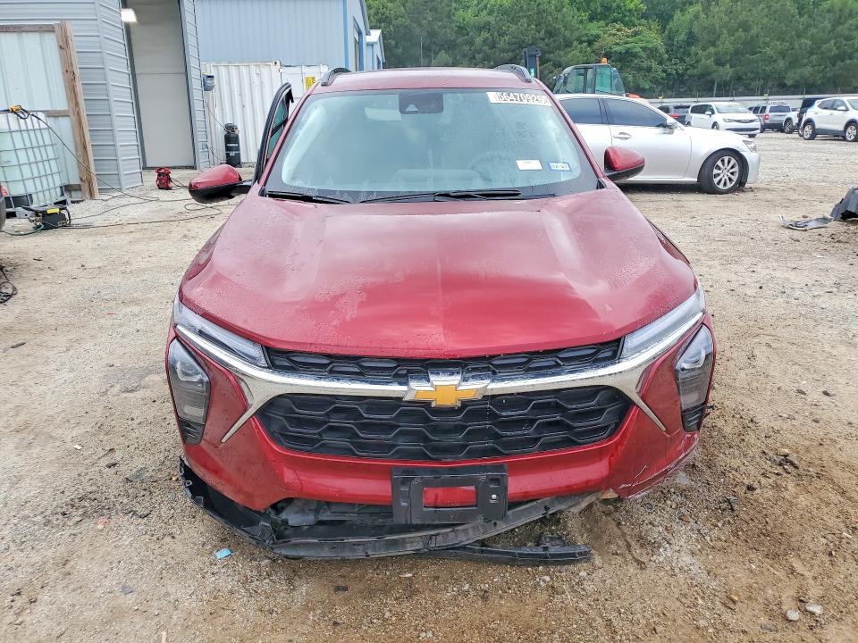 2025 Chevrolet Trax VIN KL77LHEP3SC230043 COPART salvage auction — SIDE, VA - CERT OF TITLE - SALVAGE, sold $1,500 on 2026-07-21 (photo 5)