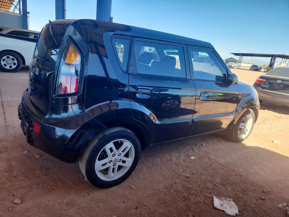 2010 Kia Soul VIN KNDJT2A27A7187768 COPART salvage auction — MINOR DENT/SCRATCHES, AZ - CERTIFICATE OF TITLE, sold $675 on 2026-07-14 (photo 3)