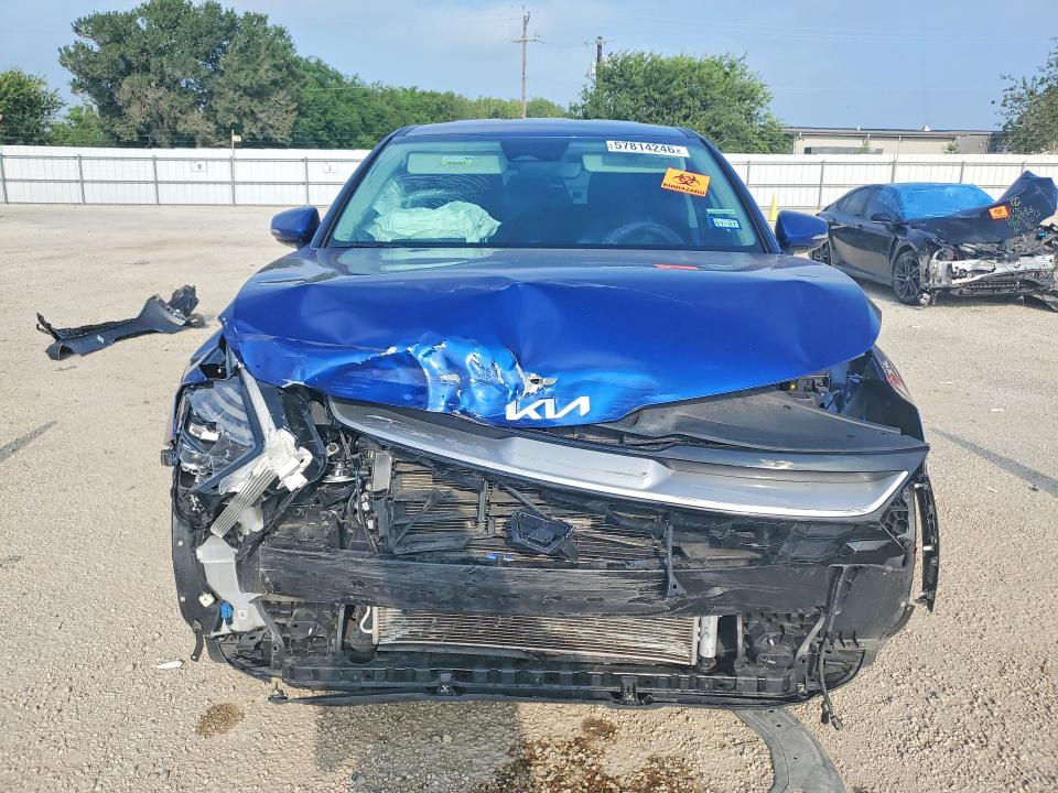 2024 Kia Sportage VIN 5XYK33DF7RG182853 COPART salvage auction — FRONT END, TX - SALVAGE VEHICLE TITLE (P), sold $4,150 on 2026-07-30 (photo 5)