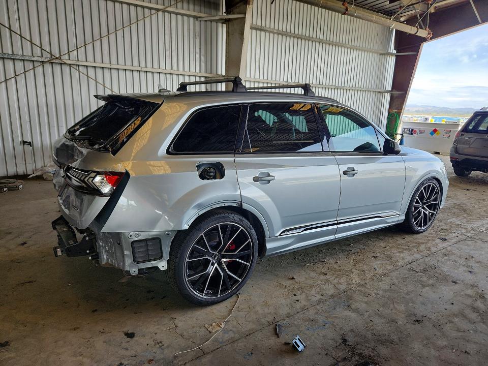 2024 Audi Q7 VIN WA1WXBF77RD007050 COPART salvage auction — REAR END, Ca - Salvage Certificate, sold $25,250 on 2026-07-09 (photo 3)