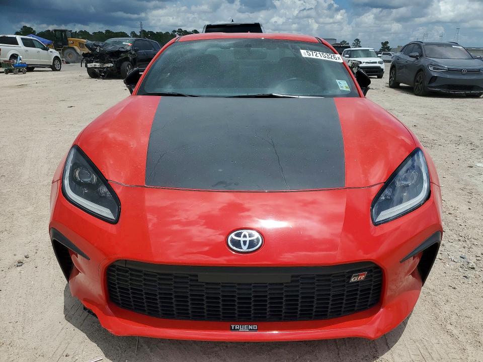 2024 Toyota Gr 86 VIN JF1ZNBM12R9751638 COPART salvage auction — REAR END, LA - CERT OF TITLE-SALVAGE, sold $14,400 on 2026-07-28 (photo 5)