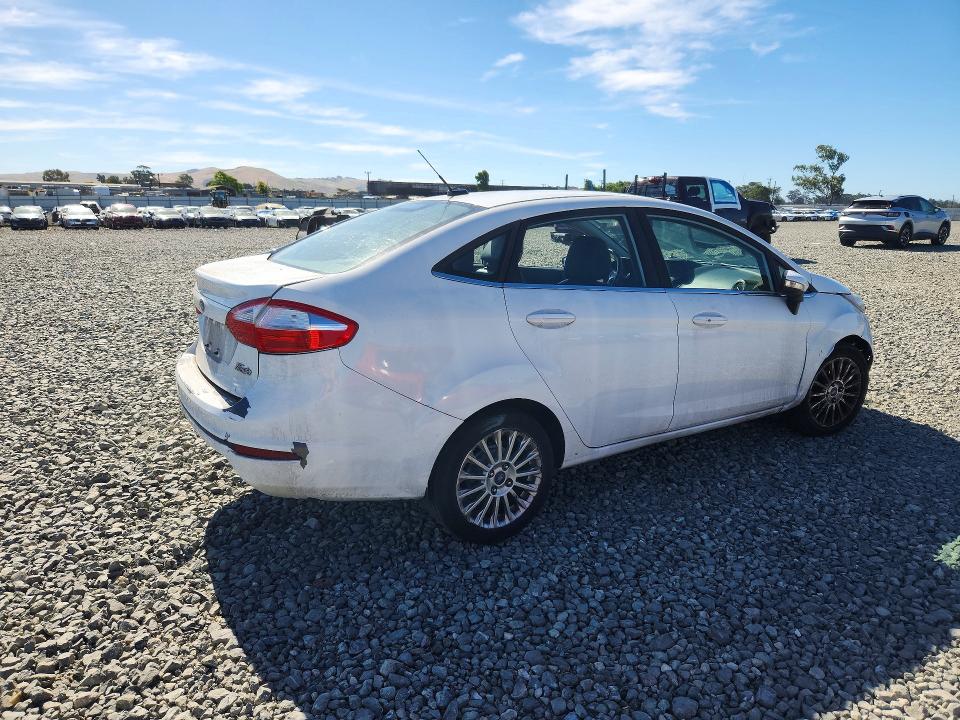 2015 Ford Fiesta VIN 3FADP4CJ4FM139634 COPART salvage auction — FRONT END, Ca - Salvage Certificate, sold $225 on 2026-07-09 (photo 3)