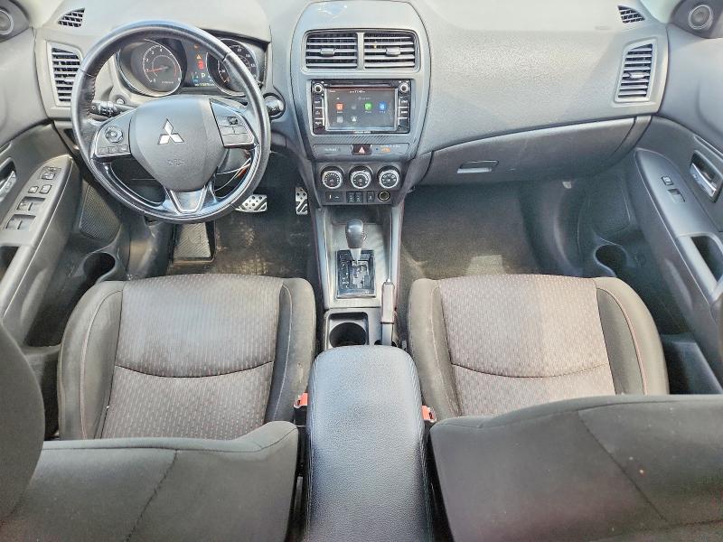 2018 Mitsubishi Outlander VIN JA4AR3AU4JZ021437 COPART salvage auction — NORMAL WEAR, Il - Certificate Of Title, sold $3,750 on 2026-07-10 (photo 8)