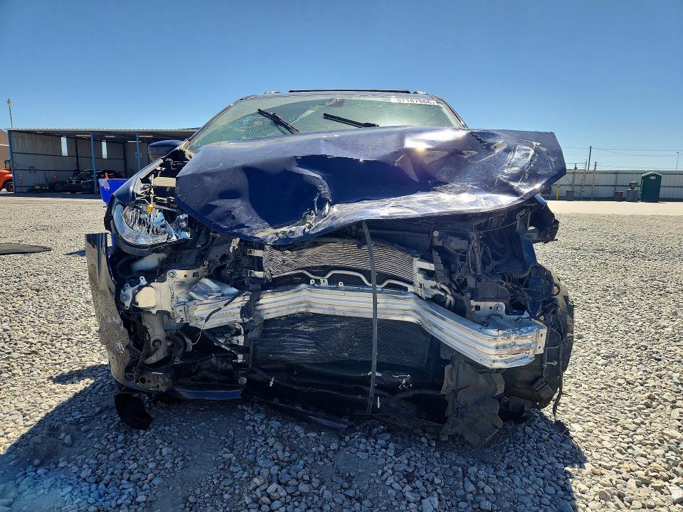 2020 Chrysler Voyager VIN 2C4RC1DGXLR164572 COPART salvage auction — FRONT END, Co - Public - Salvage Title, sold $825 on 2026-07-09 (photo 5)
