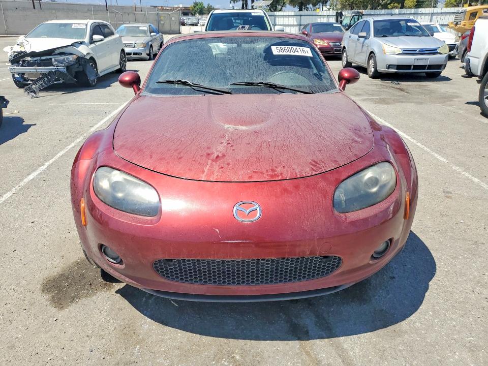 2007 Mazda Mx-5 VIN JM1NC25F870128776 COPART salvage auction — NORMAL WEAR, Ca - App For Dup Clean Or Ac, sold $575 on 2026-07-02 (photo 5)