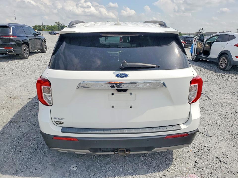 2022 Ford Explorer VIN 1FMSK7DH3NGA43947 COPART salvage auction — REAR END, Fl - Cert Of Title Slvg Rebuildable, sold $8,800 on 2026-08-21 (photo 6)