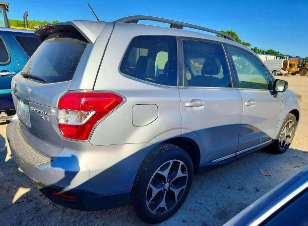 2015 Subaru Forester VIN JF2SJGWC0FH558233 COPART salvage auction — MINOR DENT/SCRATCHES, VA - CERTIFICATE OF TITLE, sold $775 on 2026-07-23 (photo 3)
