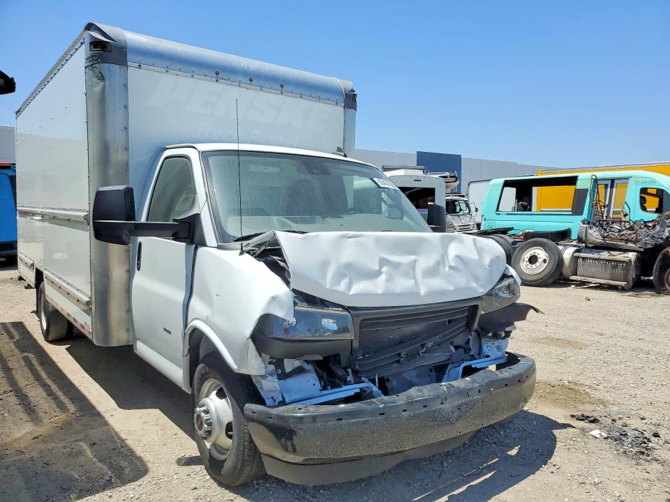 2023 Gmc VIN 7GZ37TC78PN007216 COPART salvage auction — FRONT END, Az - Cert Of Title - Salvage, sold $2,850 on 2026-07-11 (photo 4)