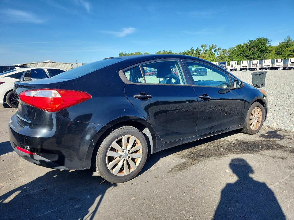2014 Kia Forte VIN KNAFX4A61E5215975 COPART salvage auction — FRONT END, Fl - Cert Of Title Slvg Rebuildable, sold $425 on 2026-07-15 (photo 3)