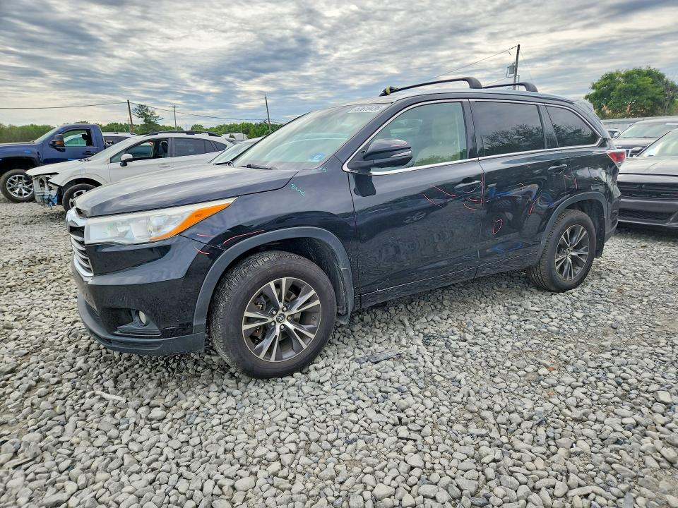 2016 Toyota VIN 5TDJKRFH4GS311597 COPART salvage auction — SIDE, Nj - Cert Of Title-Salvage, sold $8,400 on 2026-07-27 (photo 1)